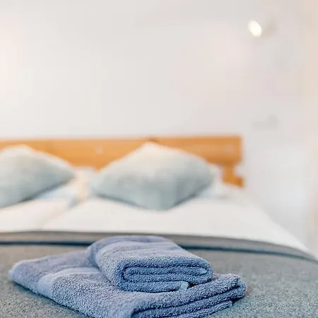 Studio I Pokoje I Pokoje Z Lazienkami *