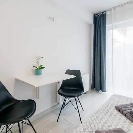 Studio I Pokoje I Pokoje Z Lazienkami Апартаменты *