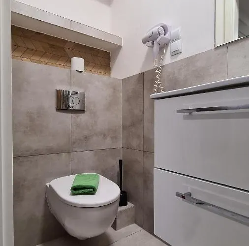 Studio I Pokoje I Pokoje Z Lazienkami * Гданьск