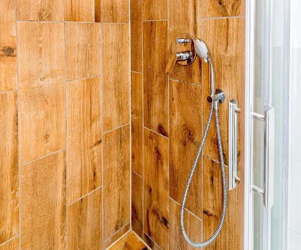 Studio I Pokoje I Pokoje Z Lazienkami