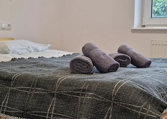 Studio I Pokoje I Pokoje Z Lazienkami Апартаменты *