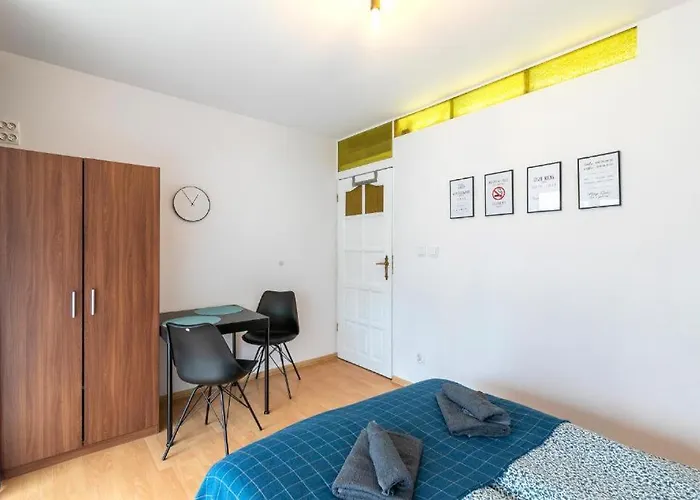 Studio I Pokoje I Pokoje Z Lazienkami Апартаменты *