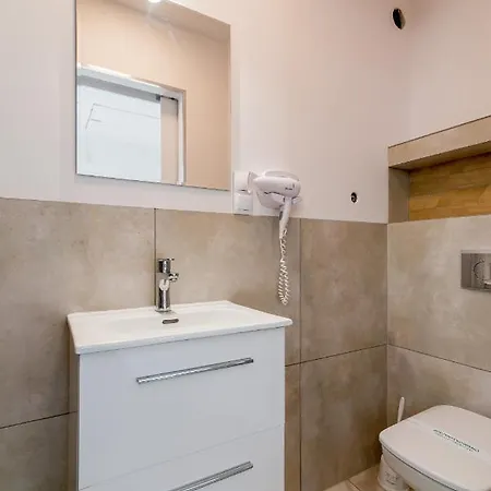 Studio I Pokoje I Pokoje Z Lazienkami Appartement