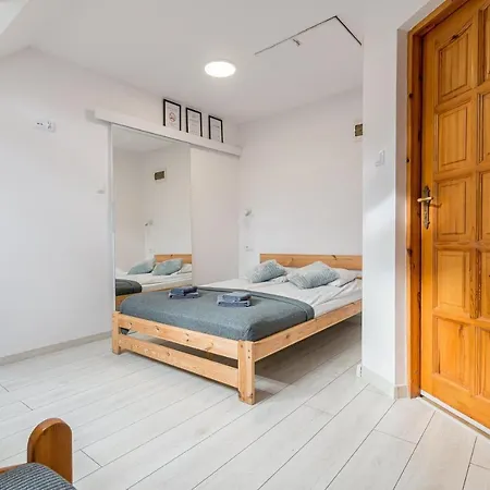 Studio I Pokoje I Pokoje Z Lazienkami