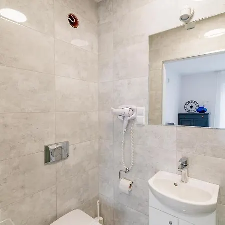Studio I Pokoje I Pokoje Z Lazienkami Апартаменты