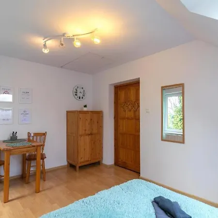 Studio I Pokoje I Pokoje Z Lazienkami Апартаменты